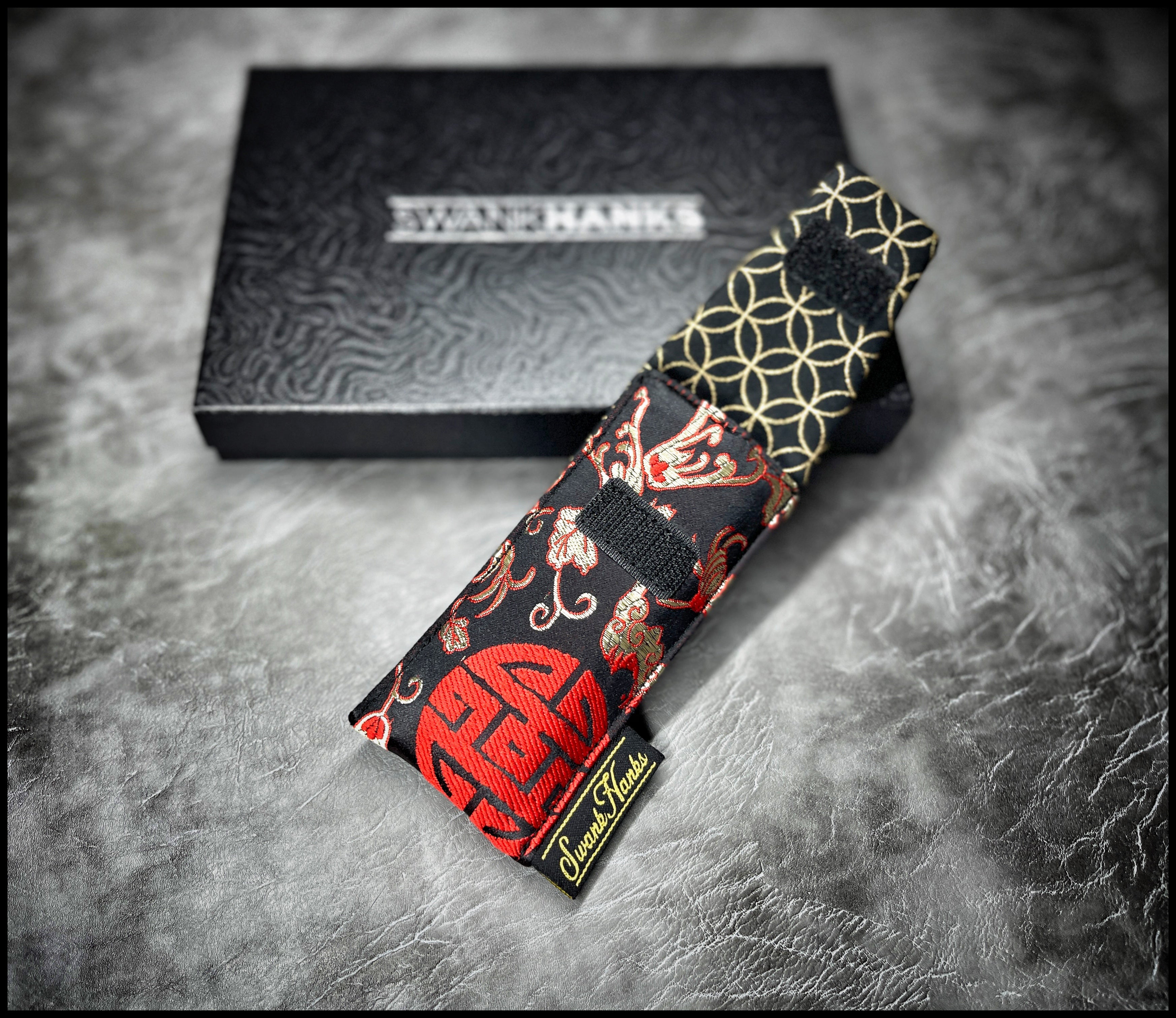 Black/Red Quigong Mini Single Slot Pouch