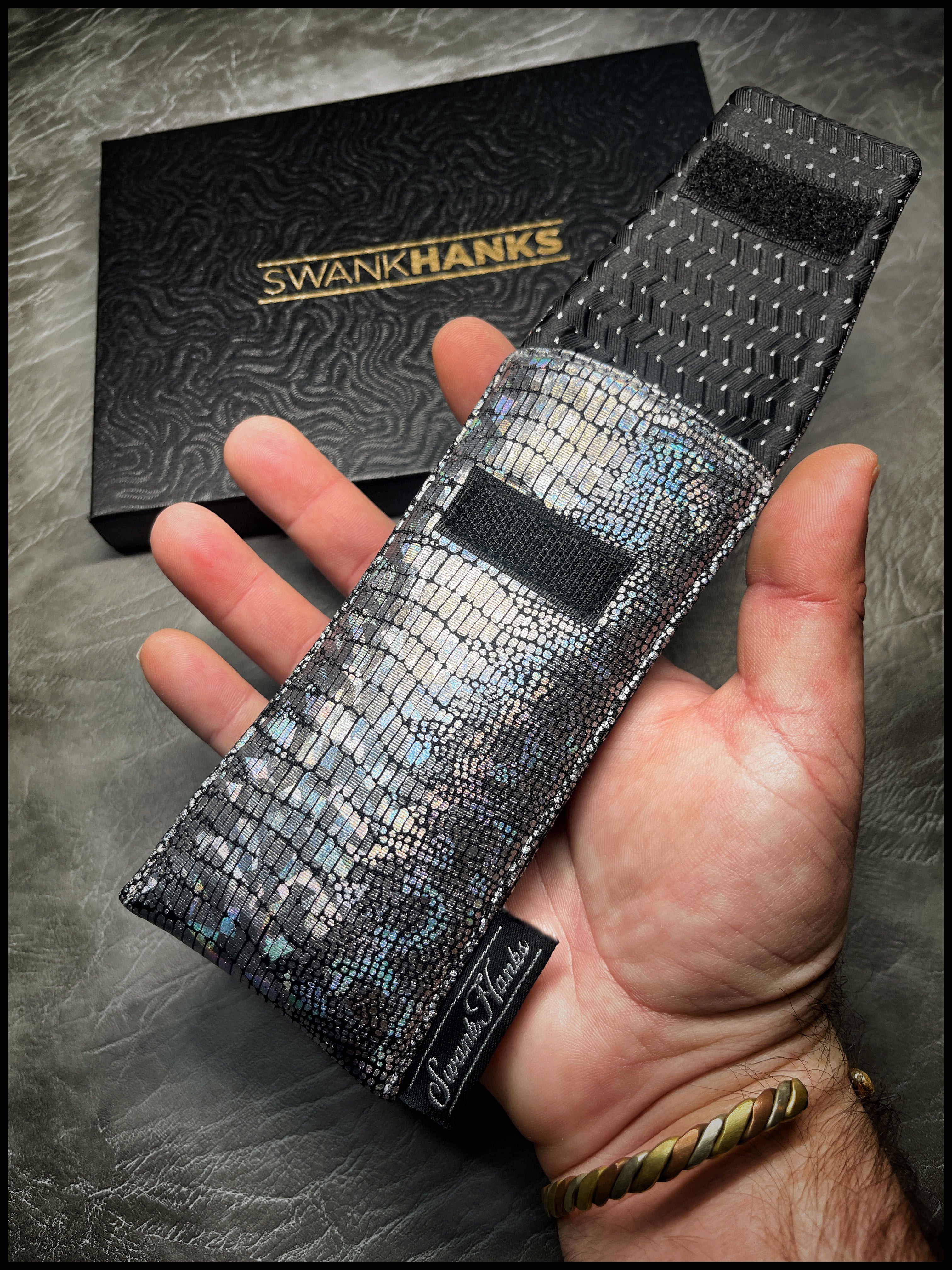 UV Silver Dragonscale/ Black Silk Jacquard Single Pouch