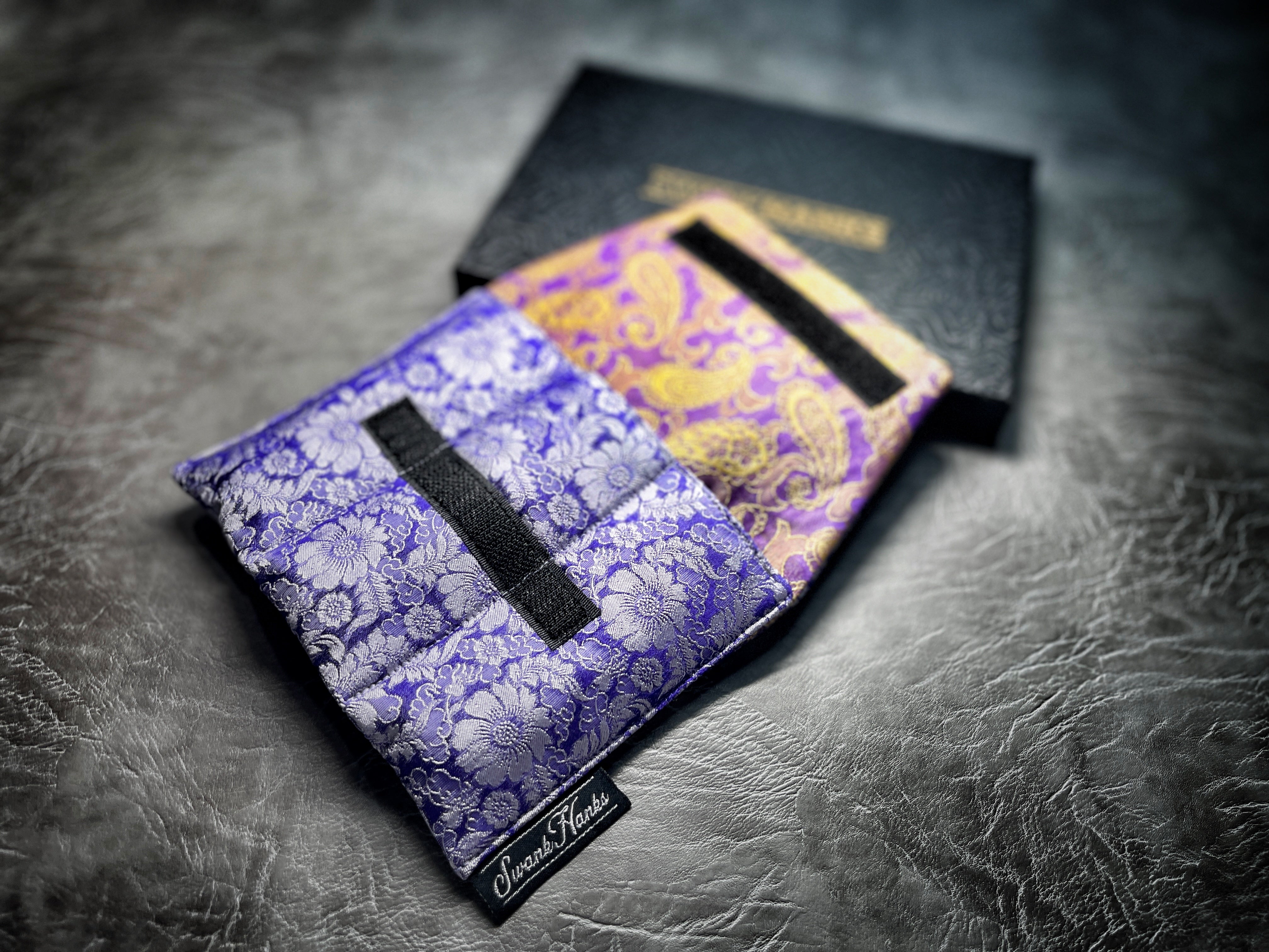 1-OFF Griffin Triple-Slot Pouch