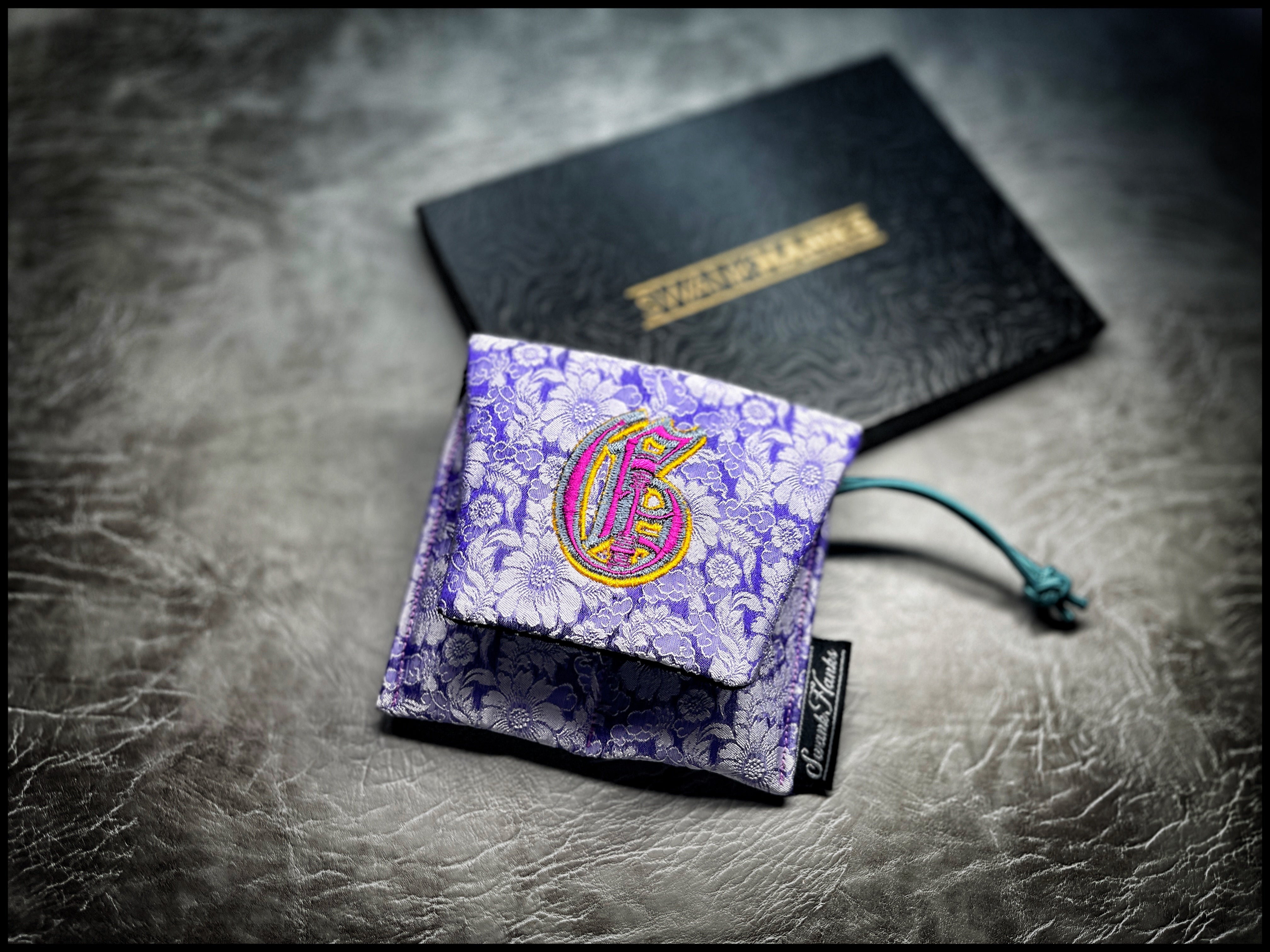 1-OFF Griffin Mini Double-Slot Pouch