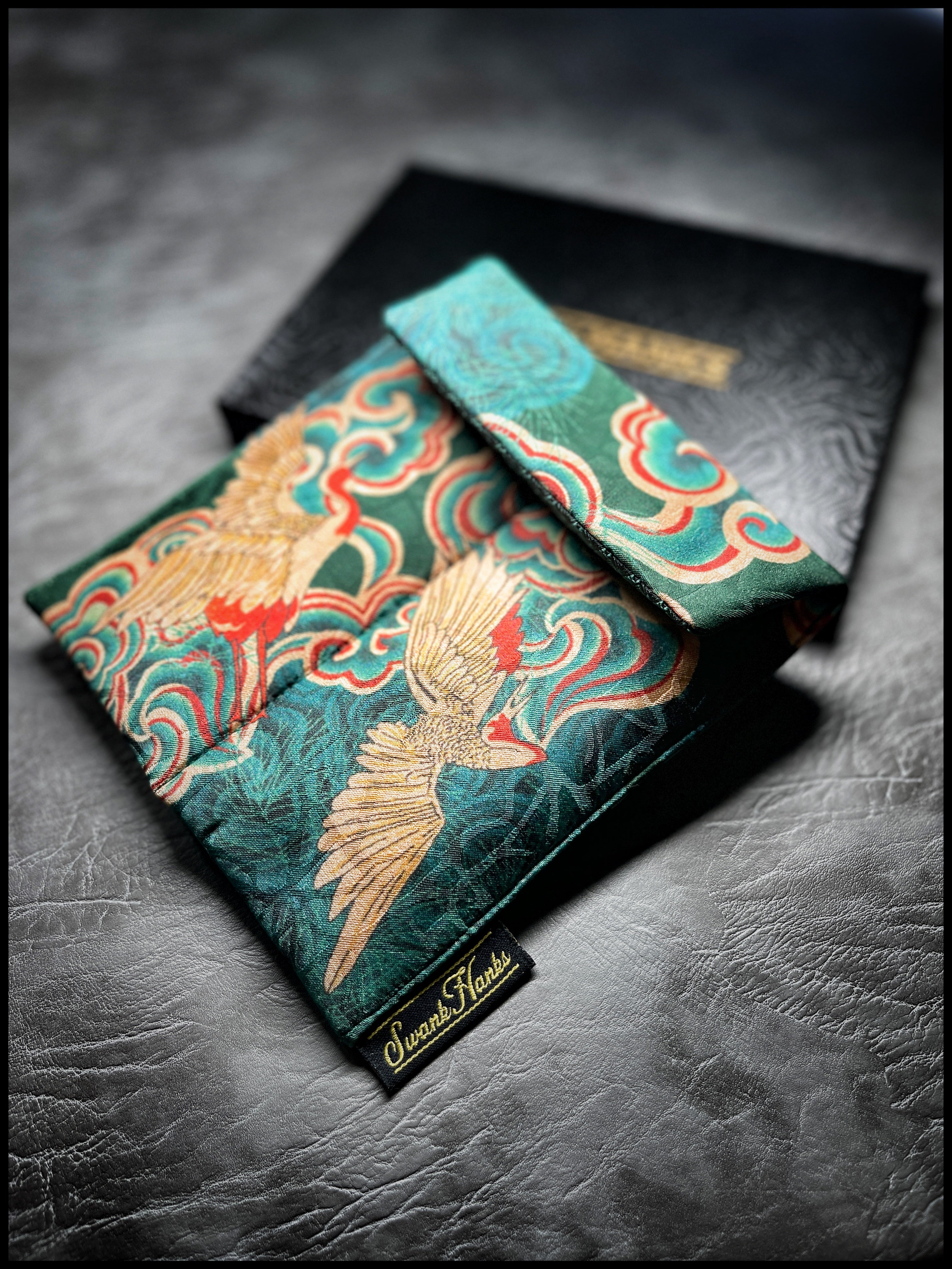 1-OFF Green Dragon Crane/ Emerald Silk Double-Slot Pouch
