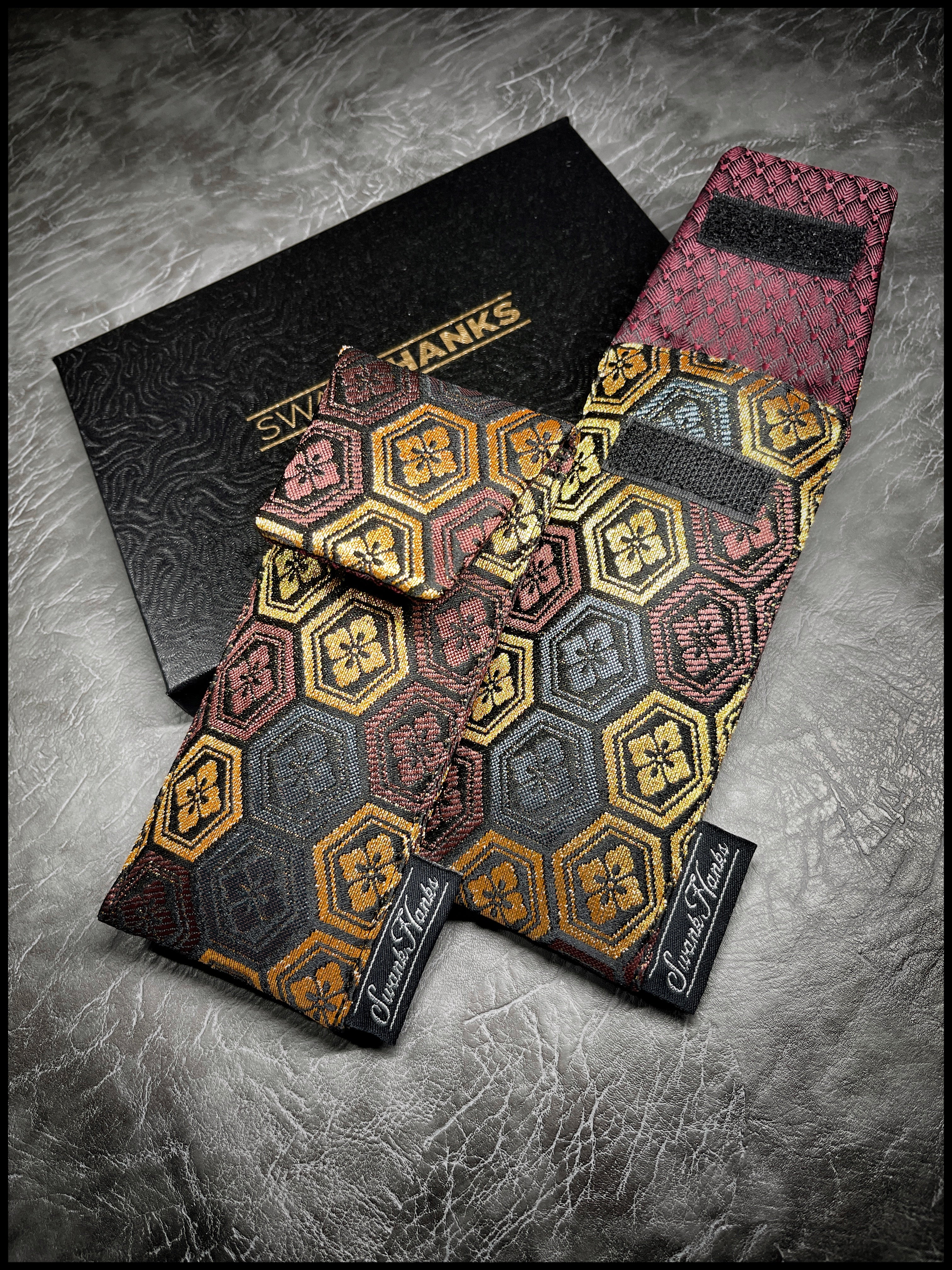 Oriental Hex V2 Single Pouch