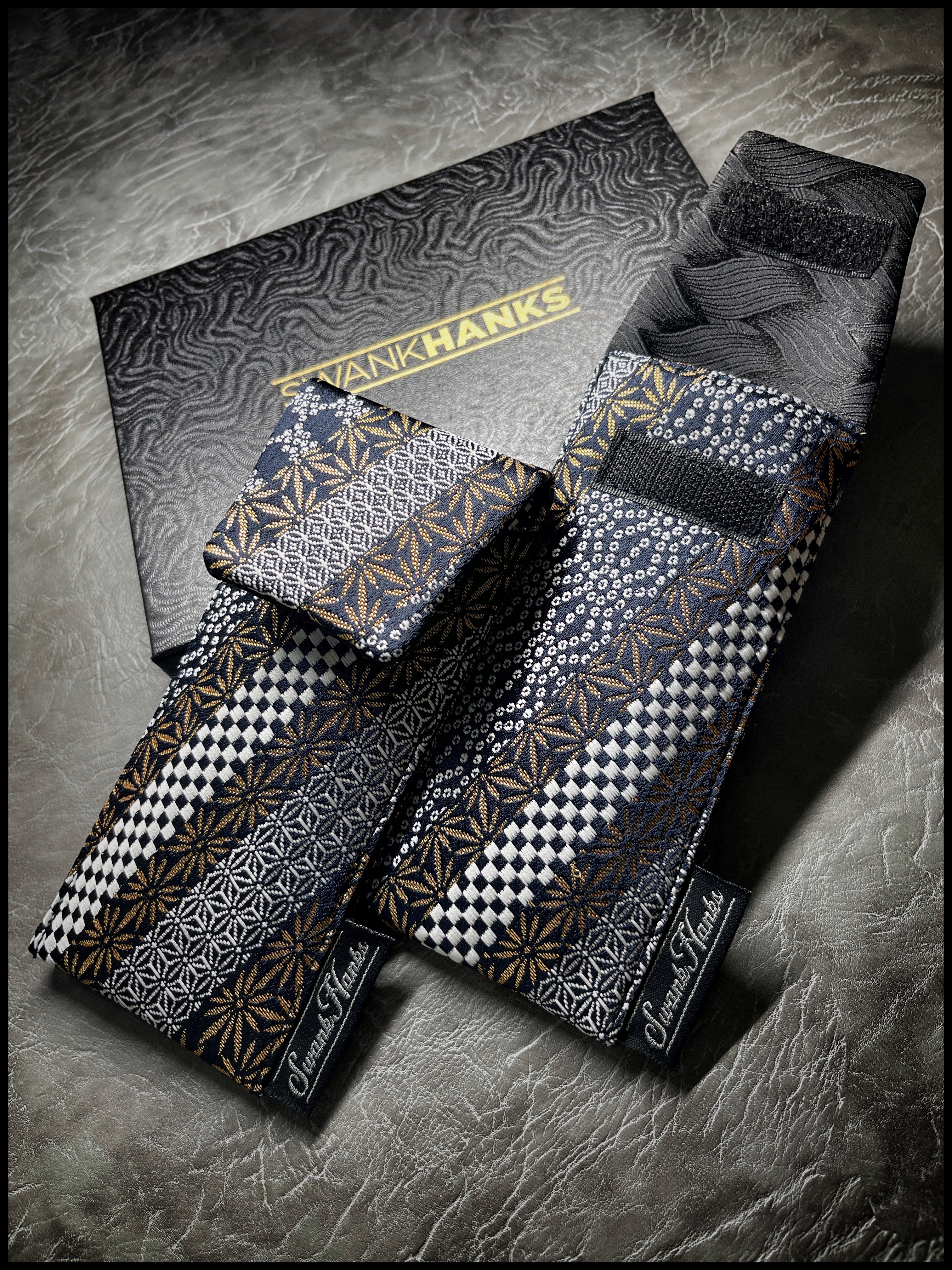 Silk Stripes Single Pouch