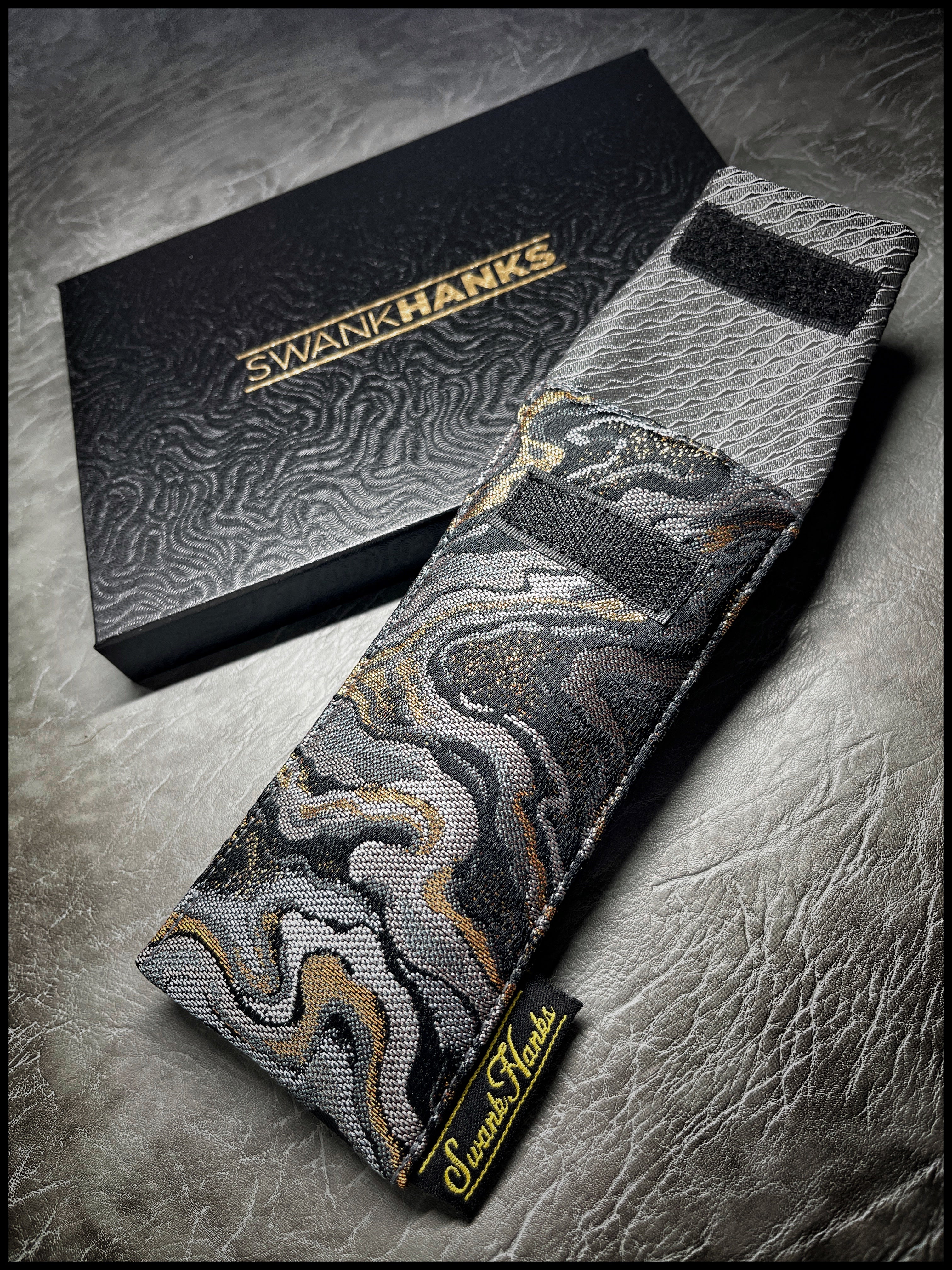 Marbled Silk Brocade V2 Single Pouch