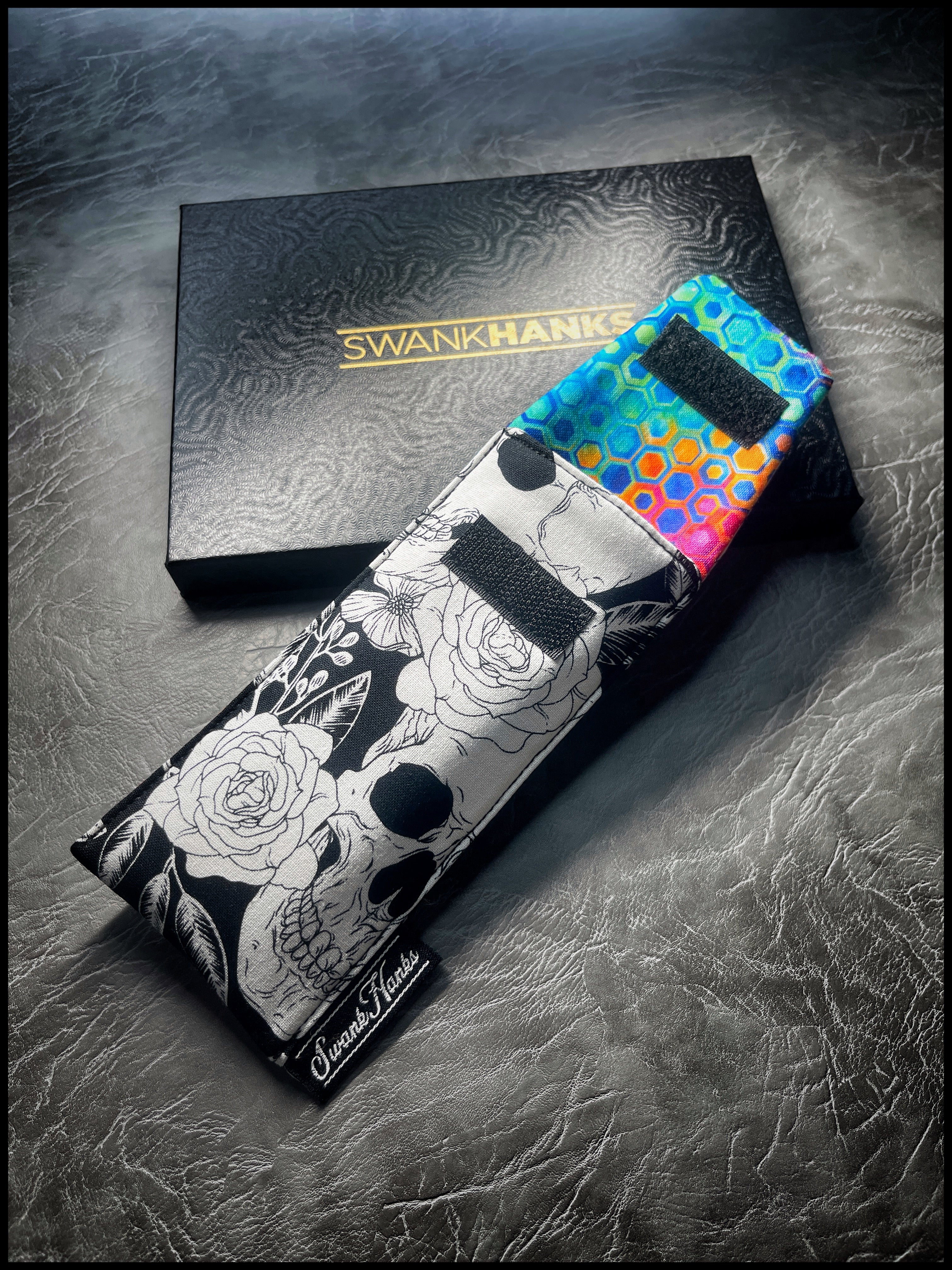 B&W Skull/ Neon Honeycomb Single Pouch