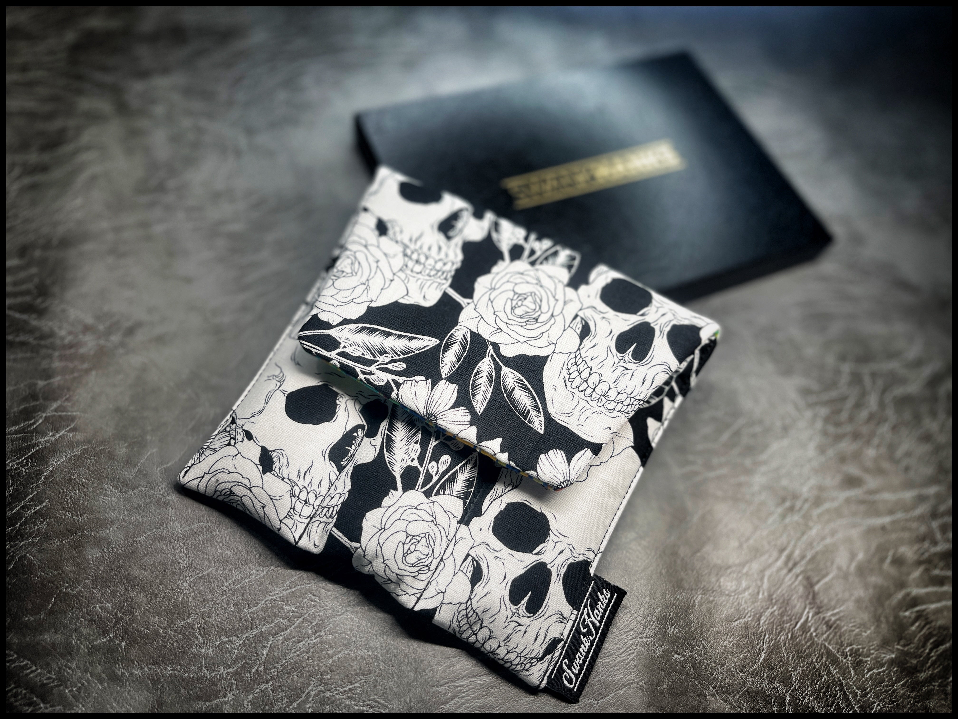 1-OFF B&W Skull/ Neon Honeycomb Triple-Slot Pouch