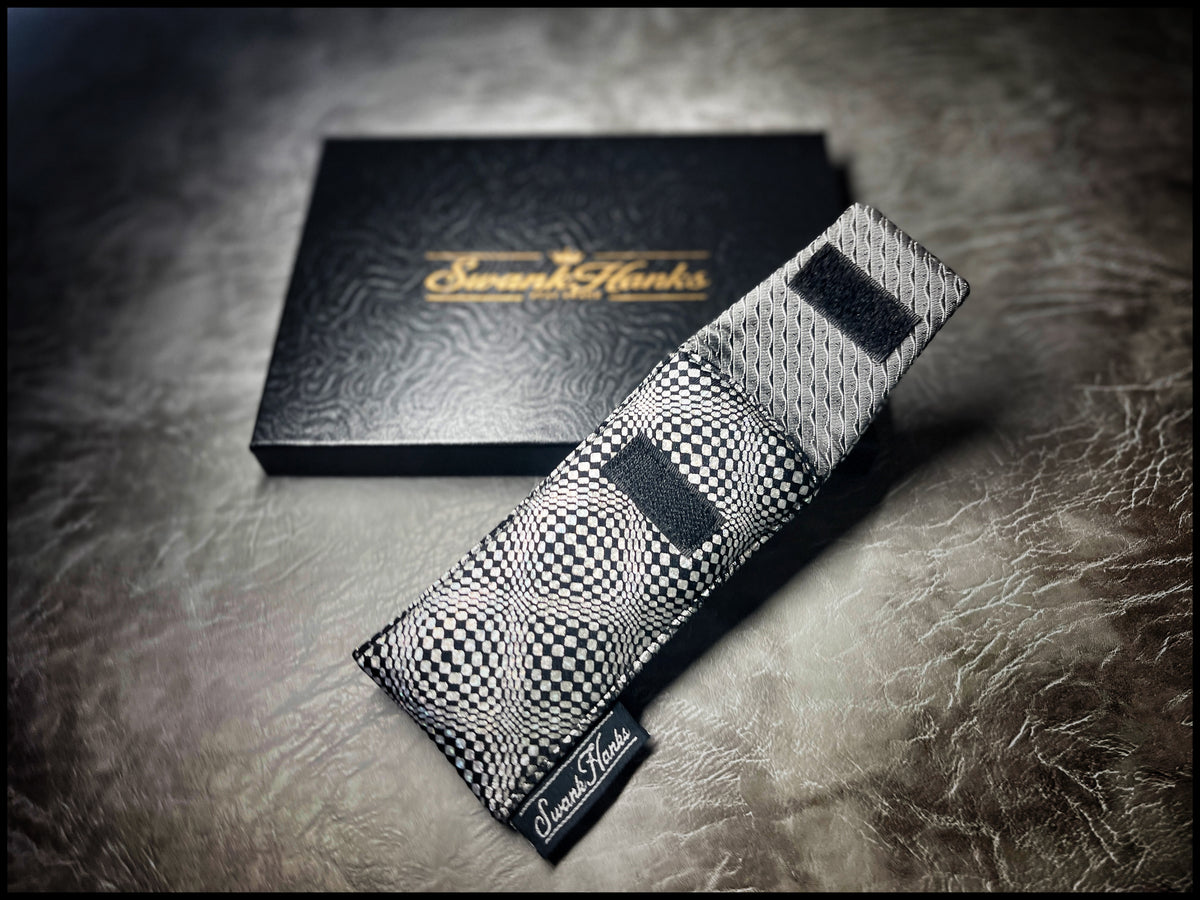 Warped Mini Single-Slot Pouch