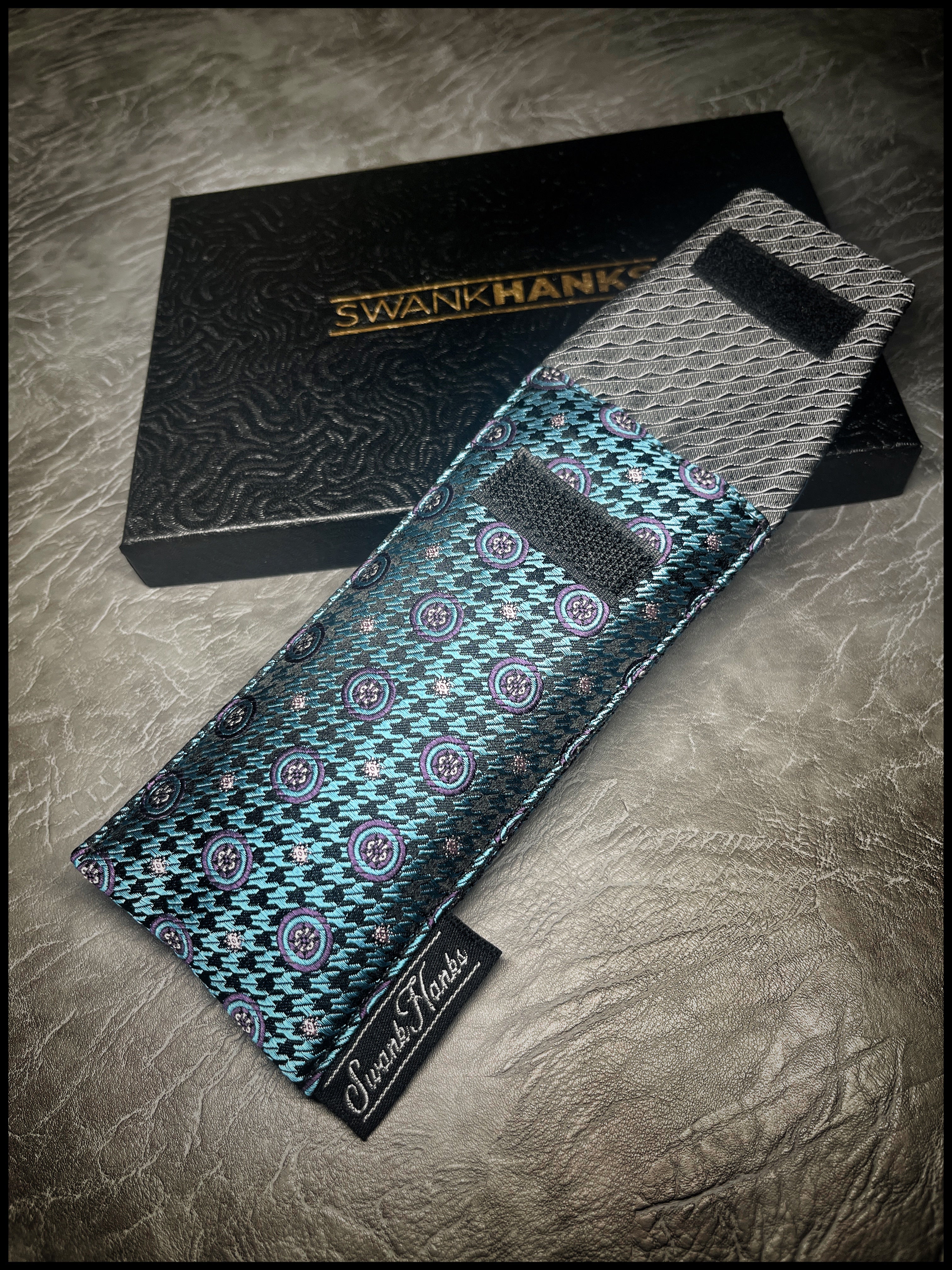 Teal Houndstooth Silk Single Pouch