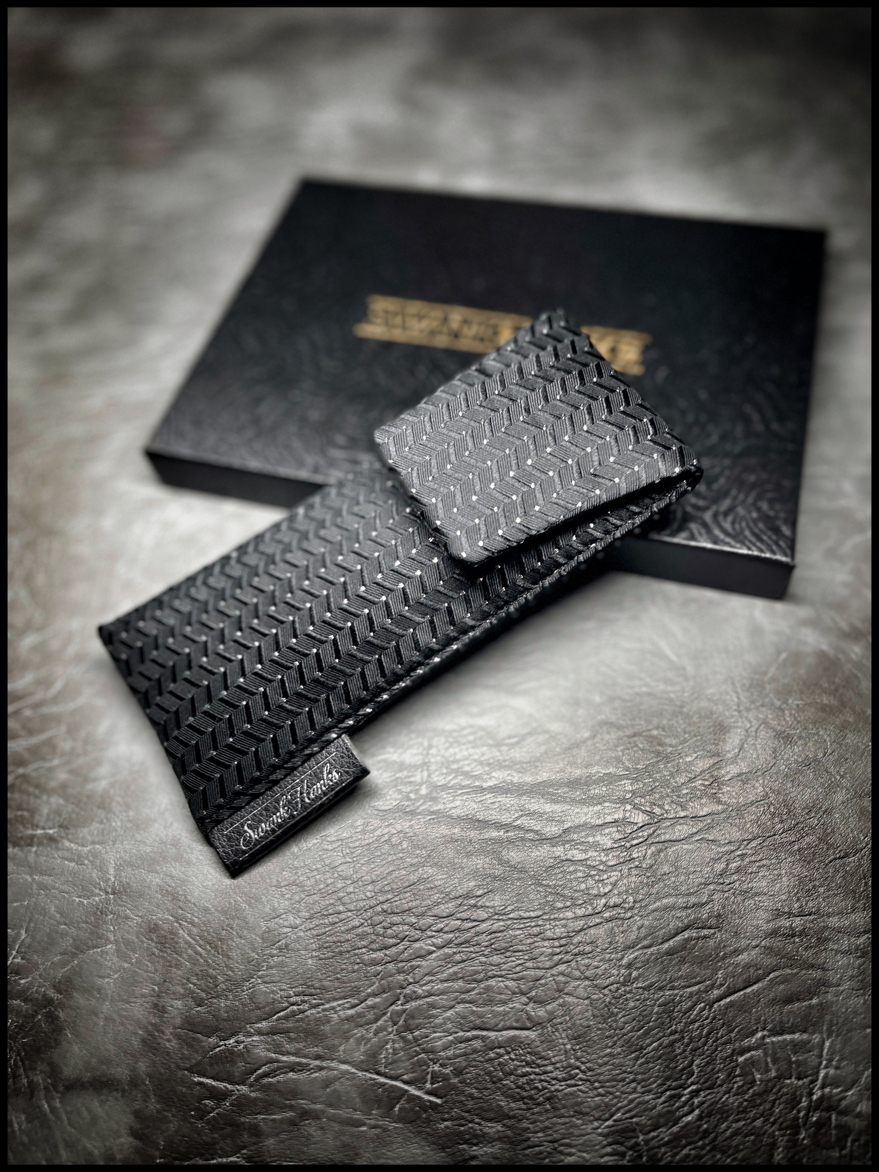 Black Chevron Lurex Silk Jacquard Single Pouch