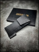 Black Chevron Lurex Silk Jacquard Single Pouch