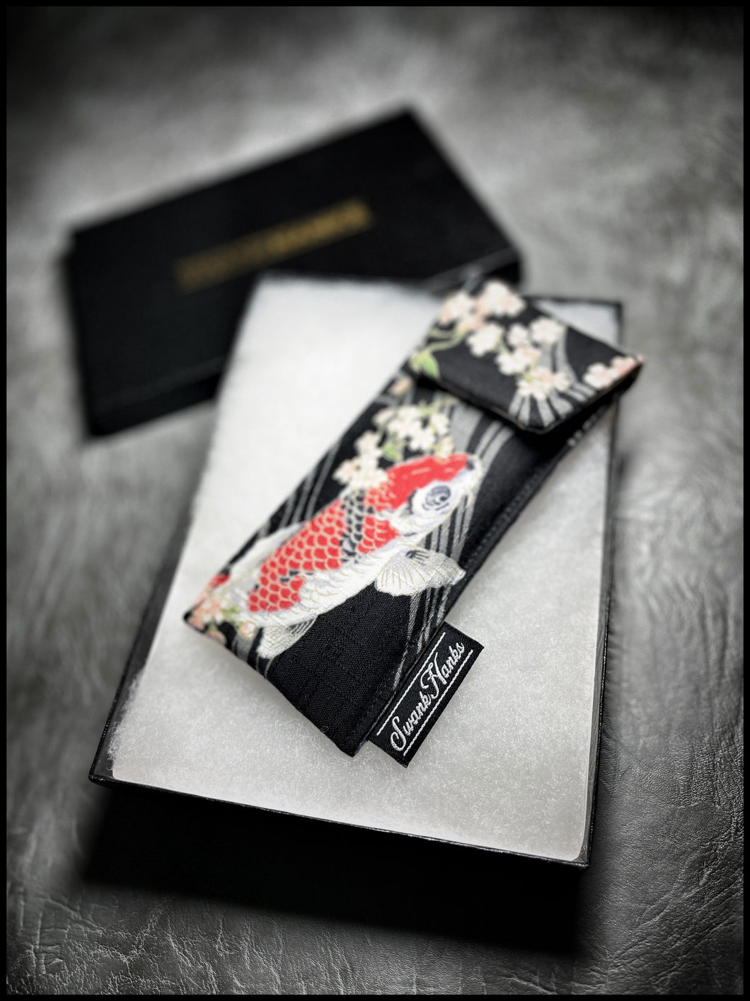 1-OFF Koi Pouch