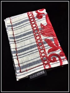 Linen on the Dock