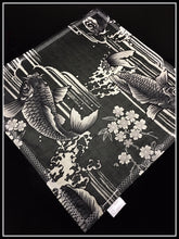 Classic Black Koi w/ microfiber