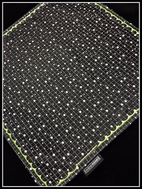 B&W Tear Drop (Neon 1)