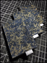 Gold Decay Shimmer