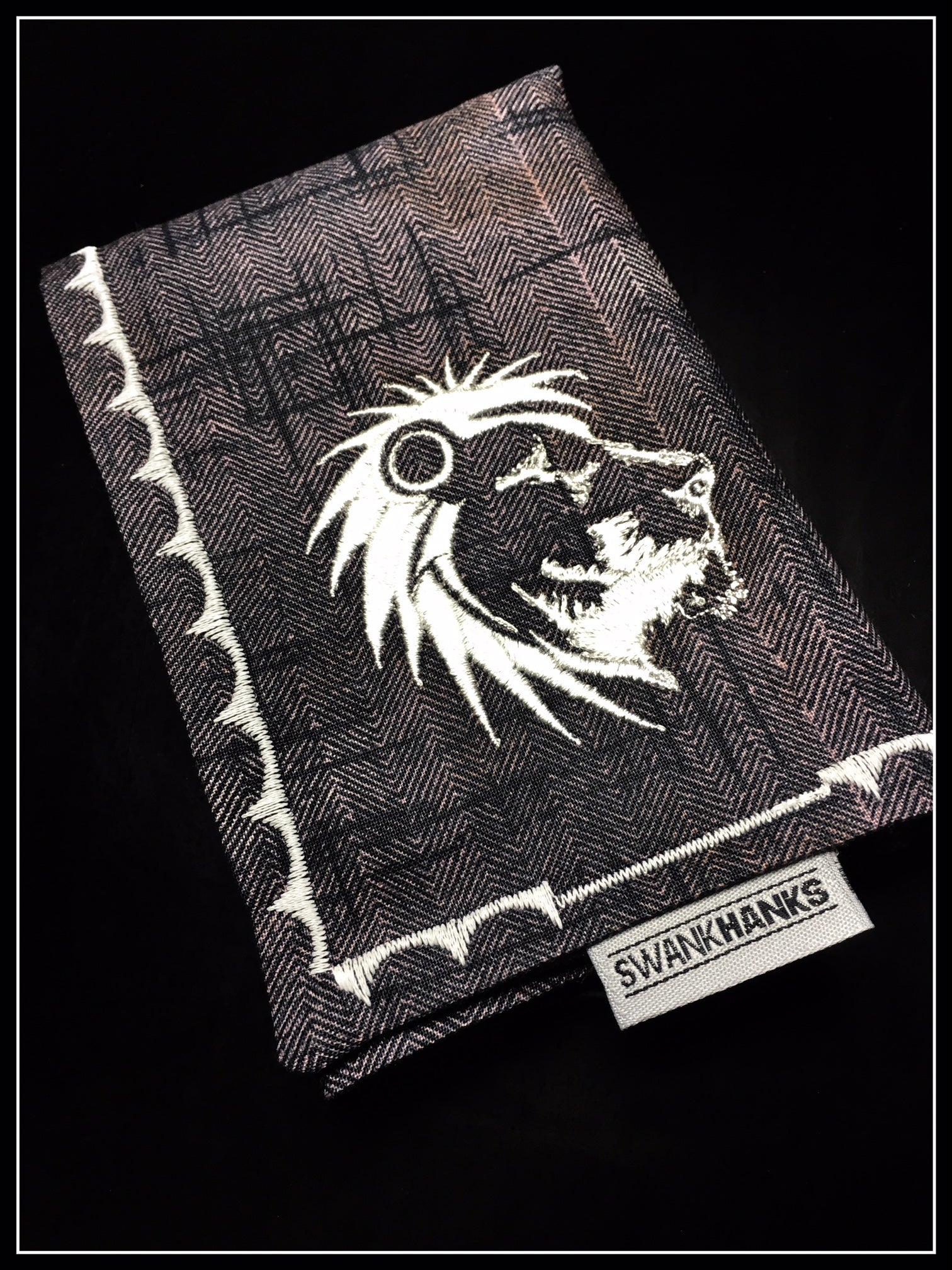 Medina Custom Knives Embroidered Collab Hank Preorder