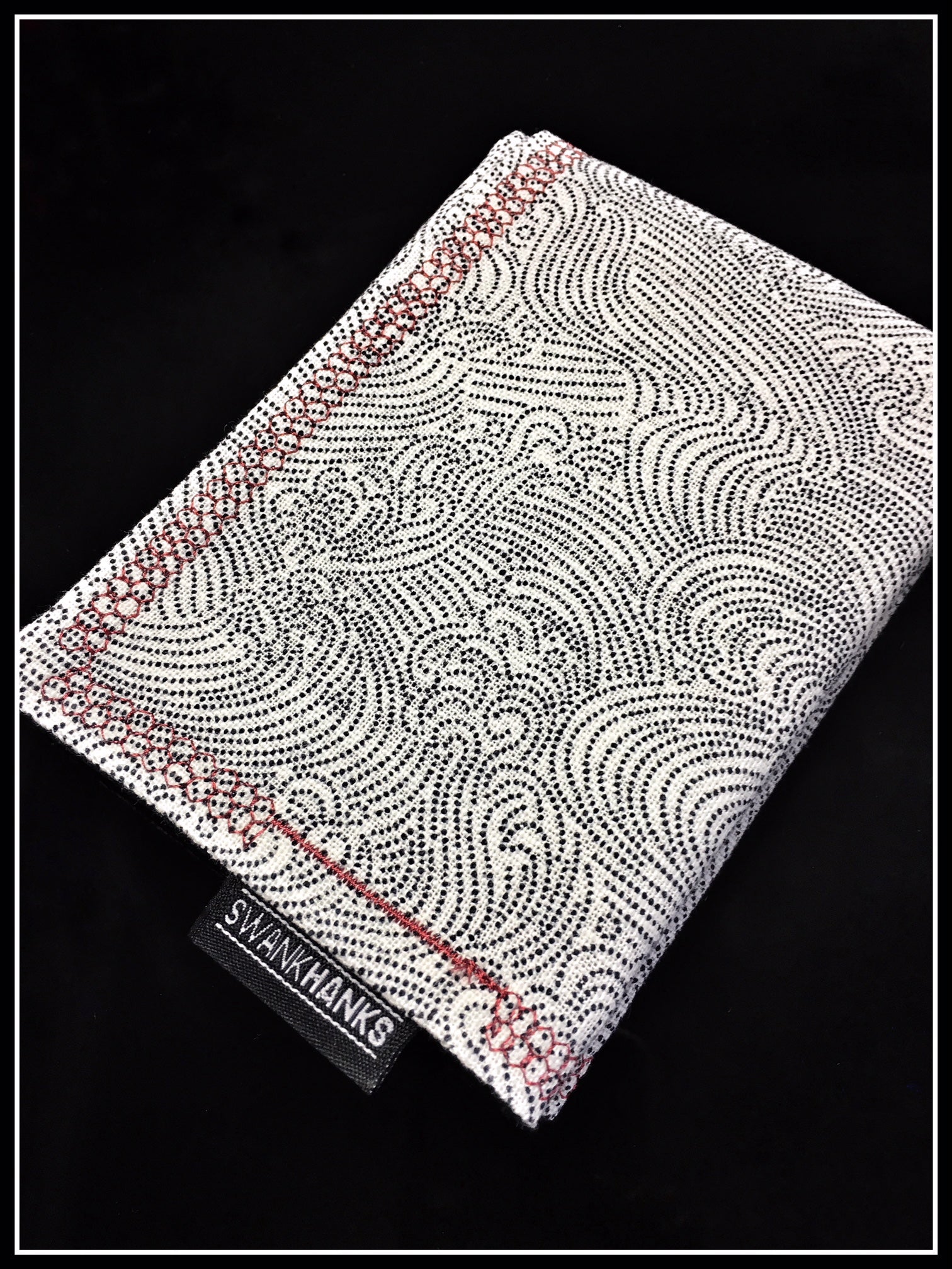 Hokusai Lines One-Off (red)