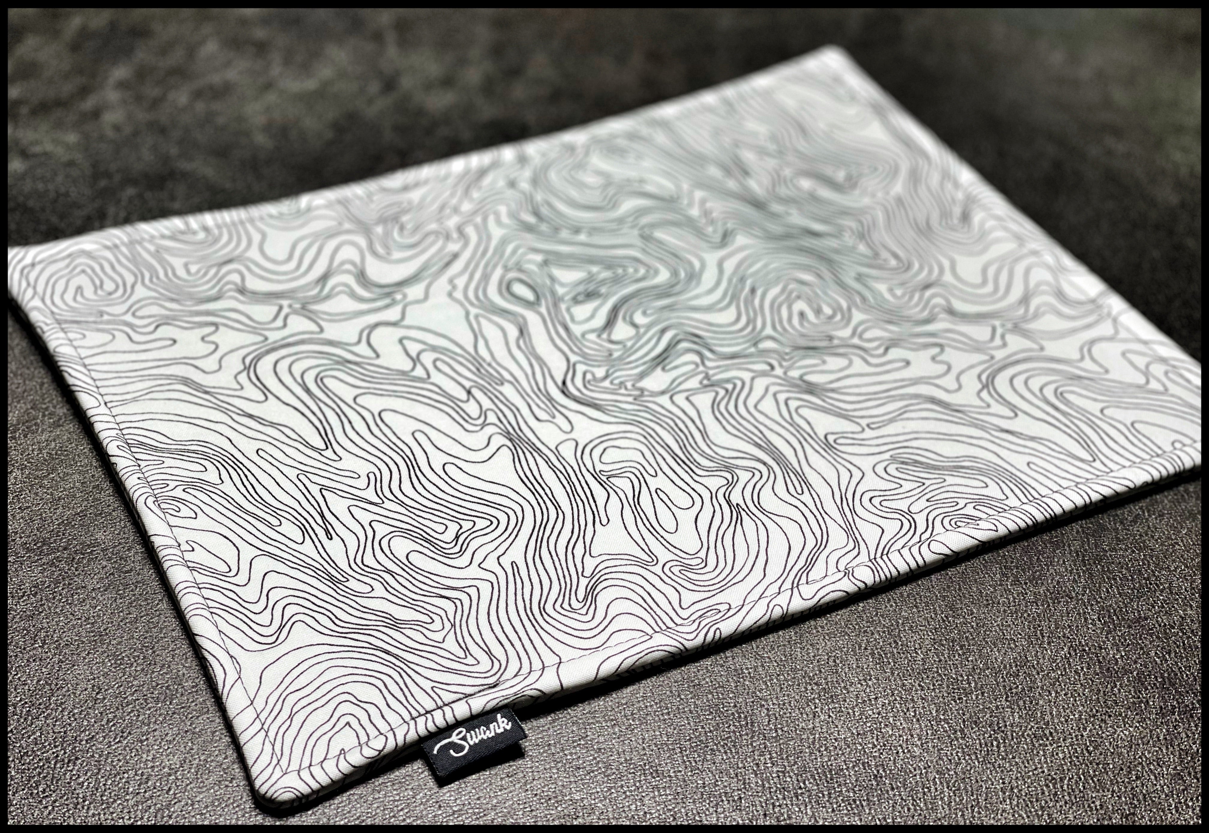 B&W Topo Valet Mat