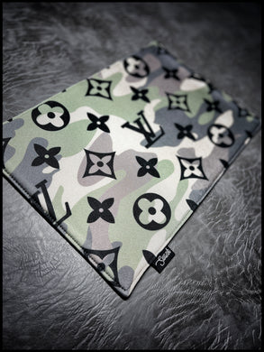 LV Camo Mat