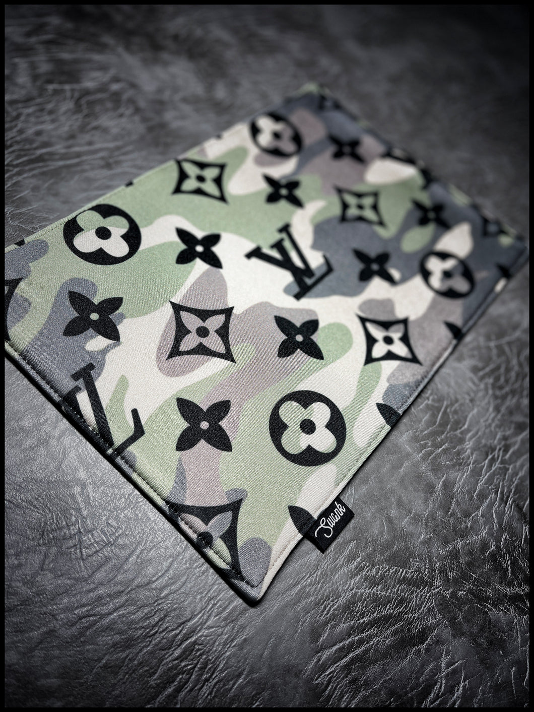 LV Camo Mat