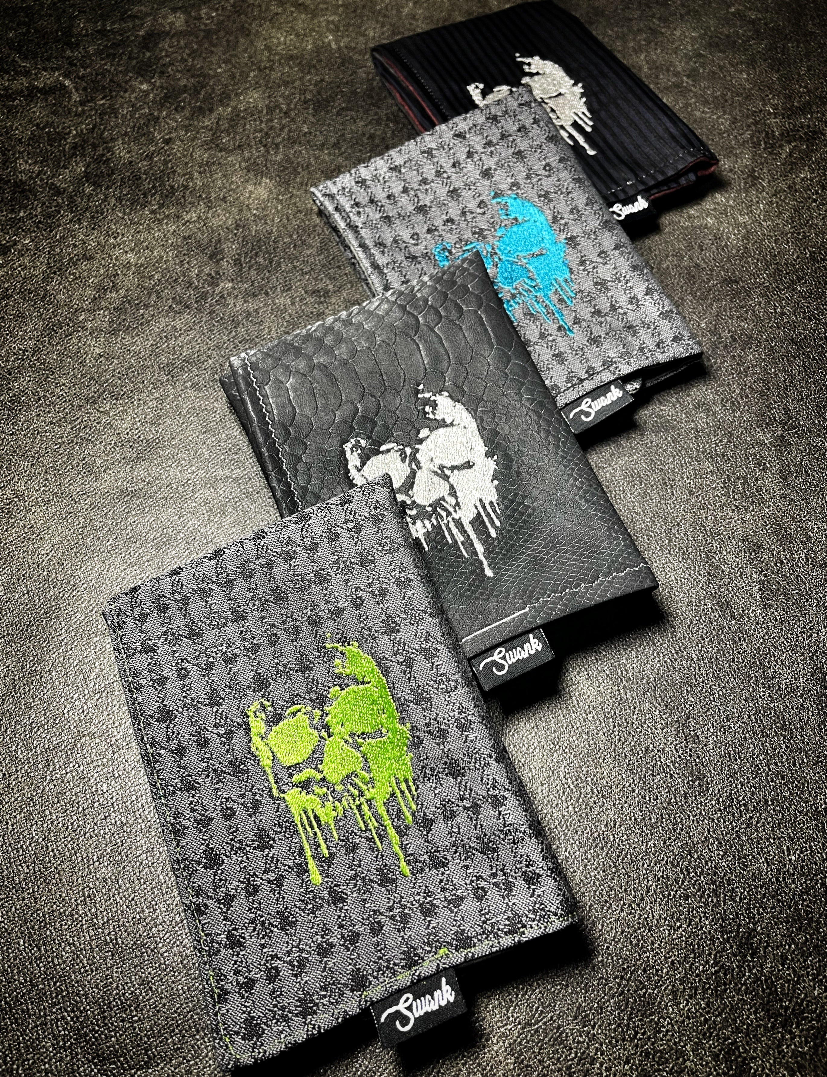 Dripping Skull (pinstripe w/ burgundy)