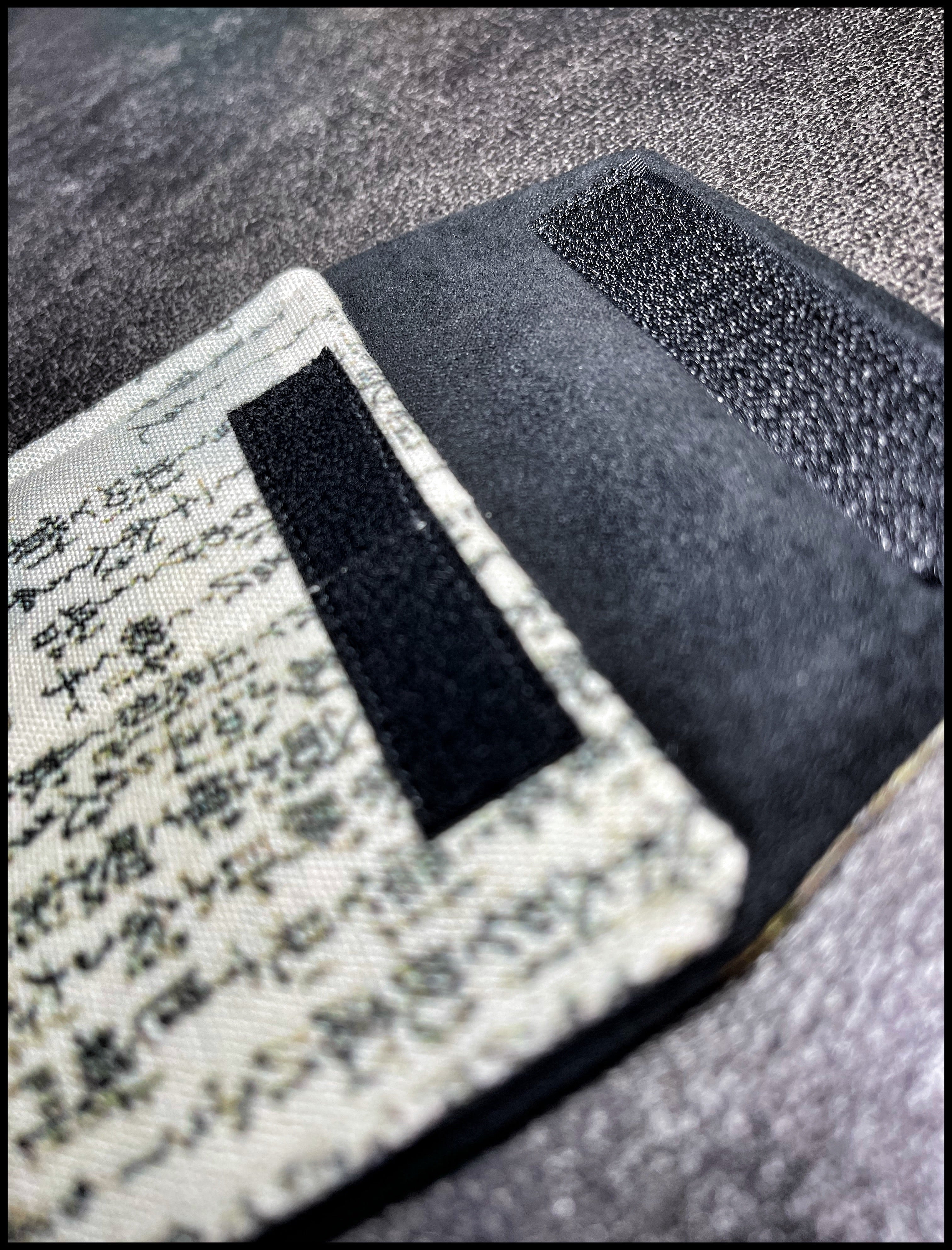 Hokusai 2- Slot Pen Pouch