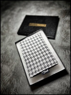 Swanky Houndstooth V4