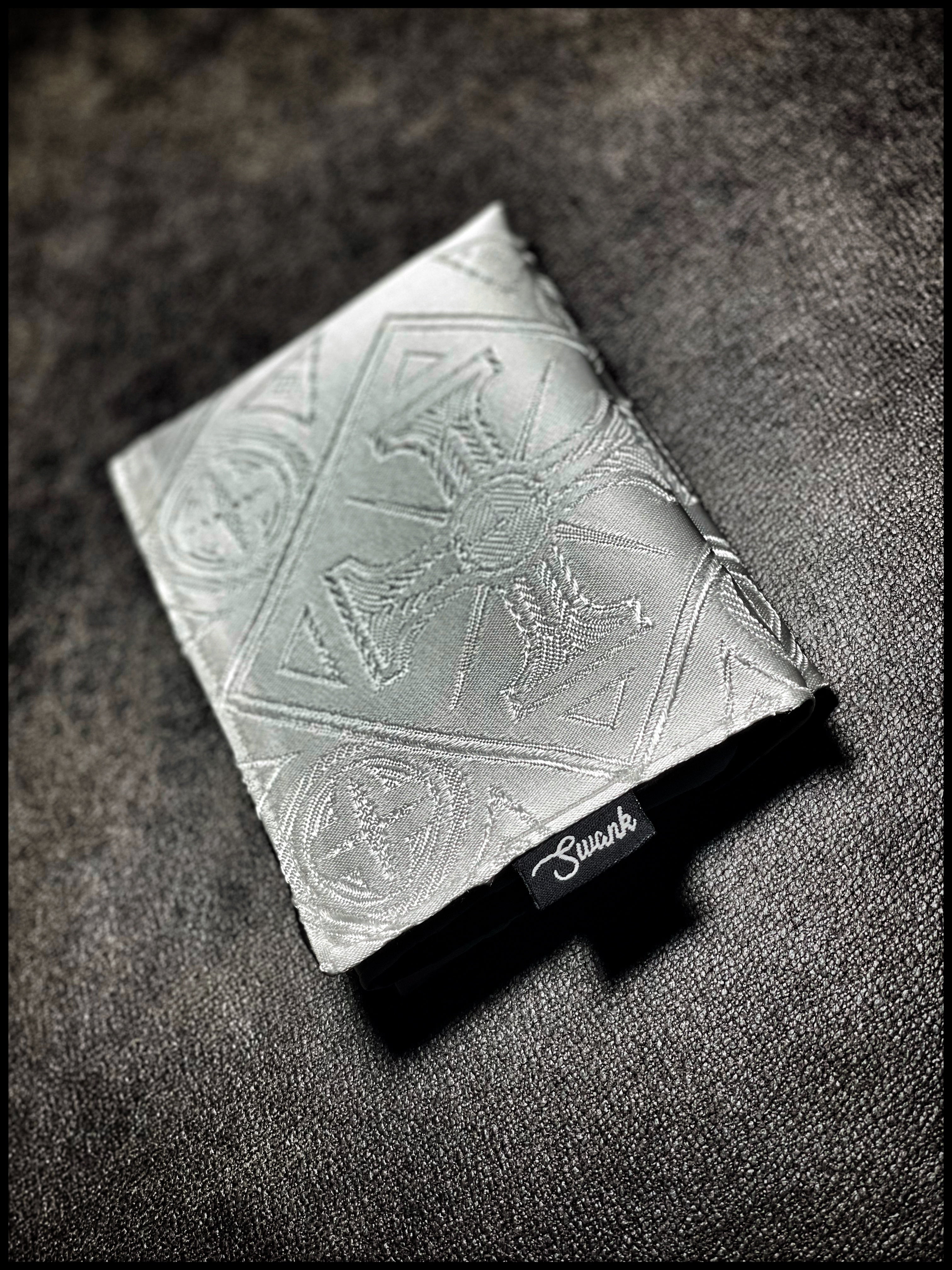 Satin Silk Cross (white)